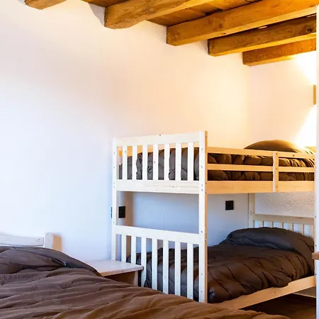 Burrino アパート フラボーザ・ソプラーナ